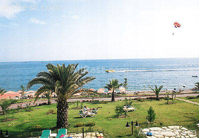Valeri Beach Hotel 3